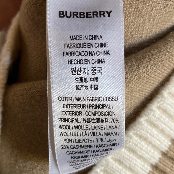 Burberry Wool Cashmere Knit Hooded Cape - Picture 11 of 16